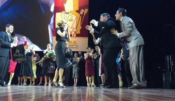 melisa sacchi y cristian palomo campeones del mundial de tango 2016 categoria tango salon